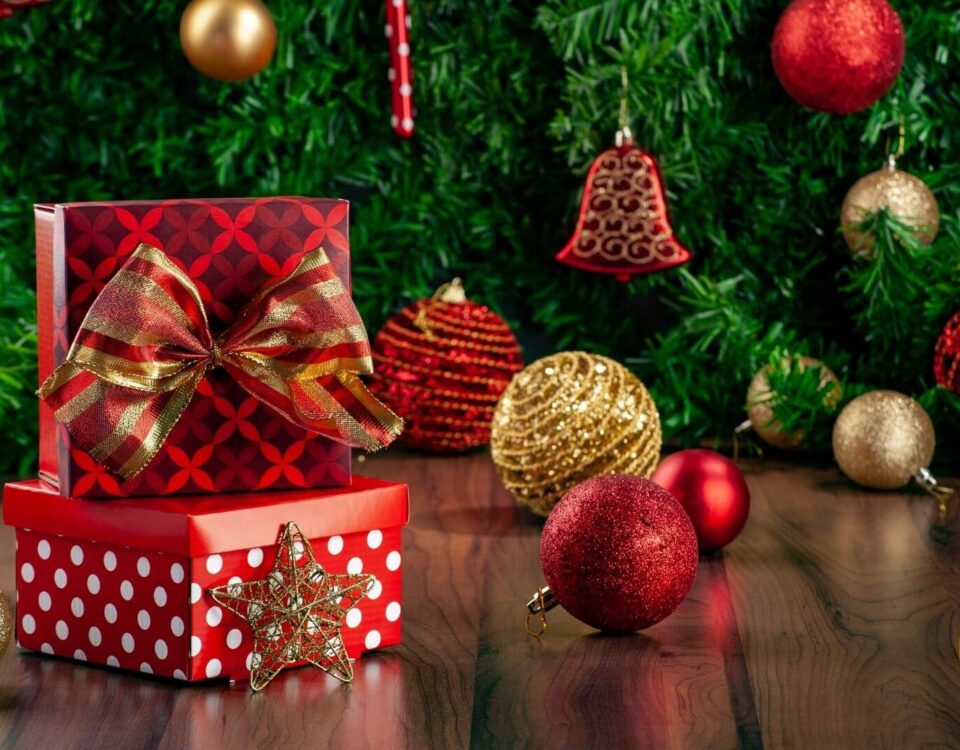 Personalized Ornament Gifts